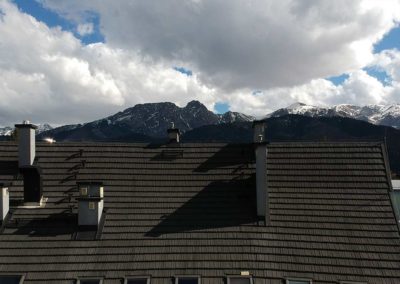 Widok na Giewont (Tatry) znad dachu Butorowy Residence - Apartament Berdo - Kościelisko k. Zakopanego